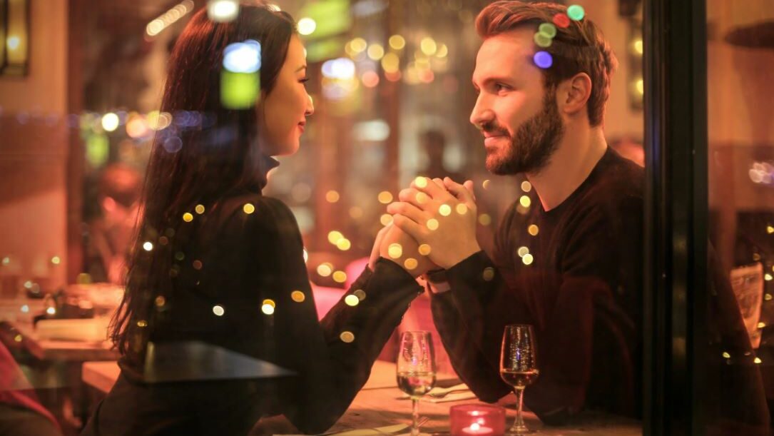 couple at a restaurant