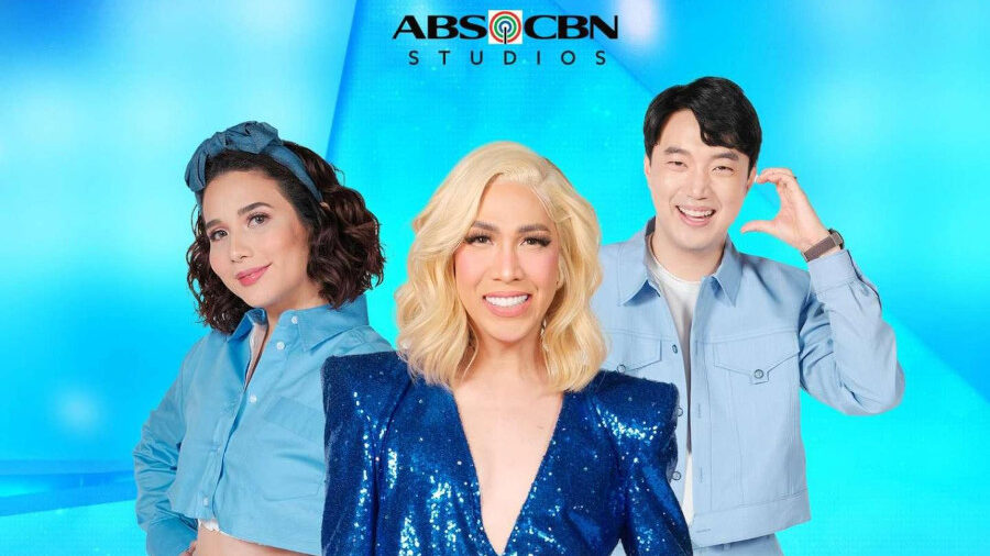 Affiche promotionnelle montrant Vice Ganda, Karylle et Ryan sur fond bleu pour l’émission ABS-CBN Showtime Magpasikat 2024.